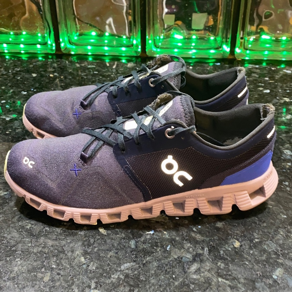 On Cloud Women's Cloud X 3 Athletic Shoes Size 9.5 - Picture 4 of 15